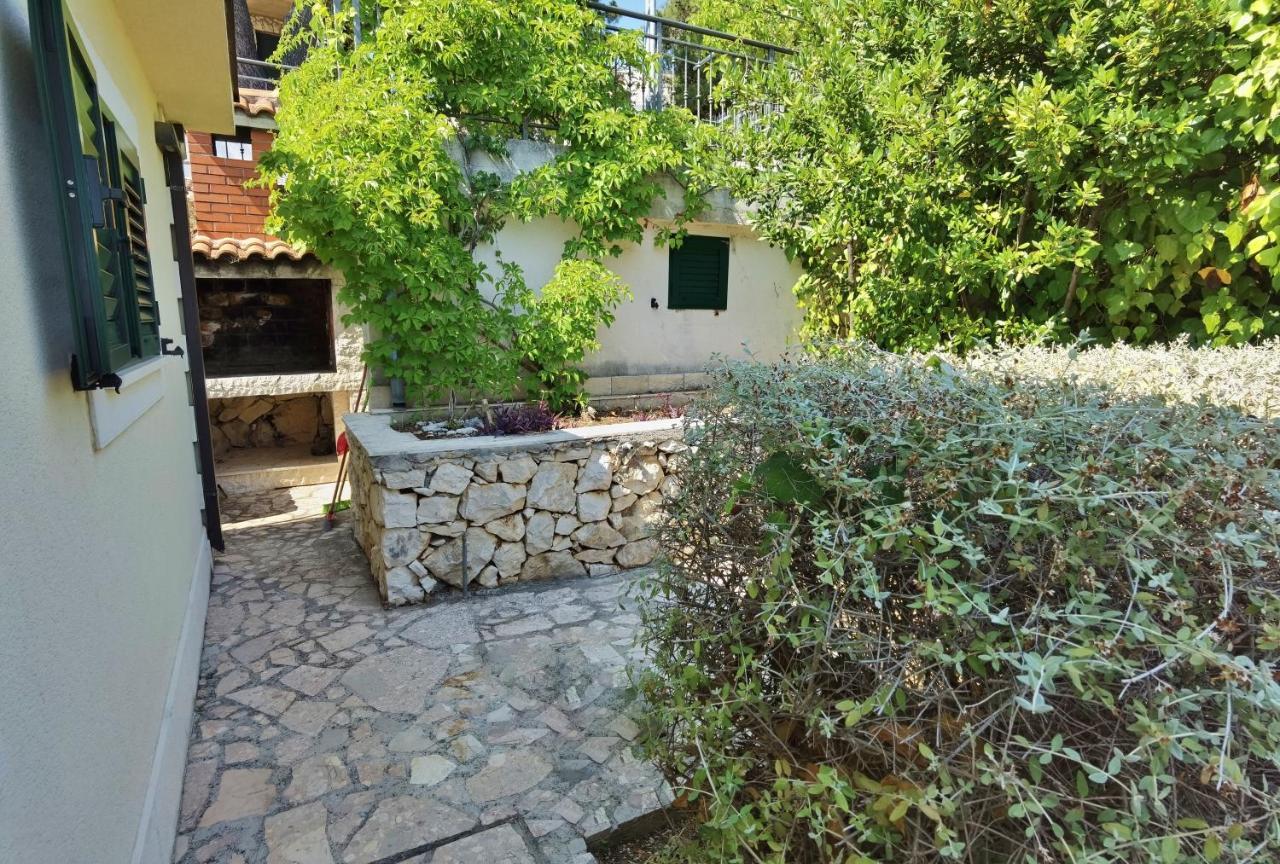 Villa Rastichi Amazing Seaview Trogir Exteriör bild