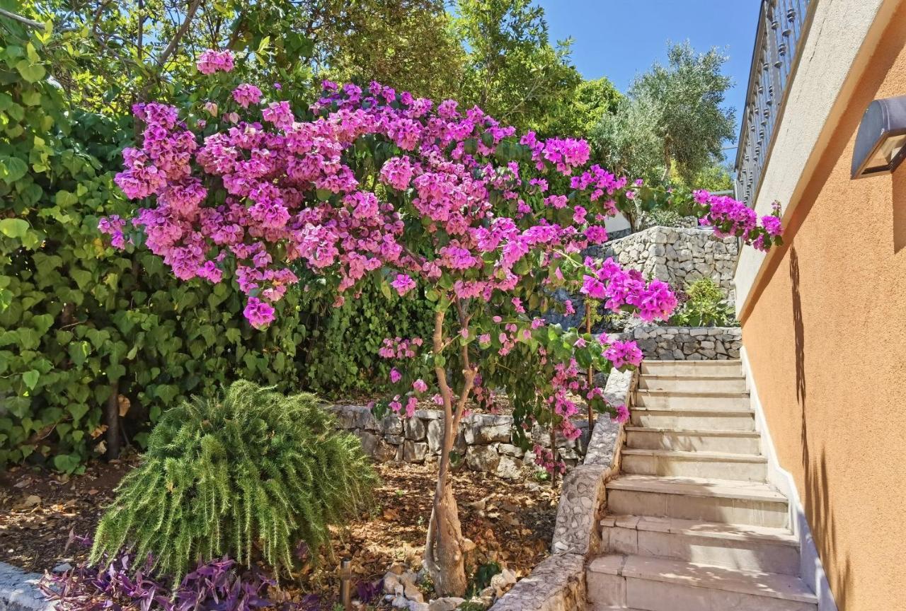 Villa Rastichi Amazing Seaview Trogir Exteriör bild